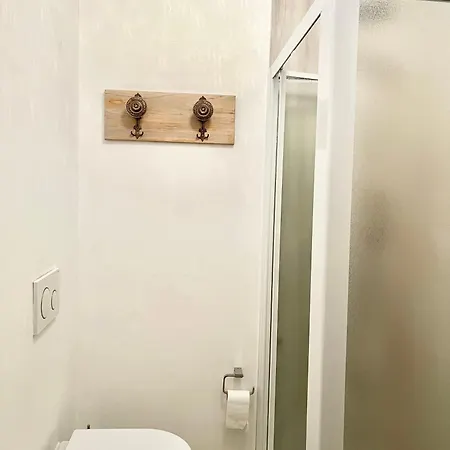 Elegante Stanza Matrimoniale Проживание в семье *